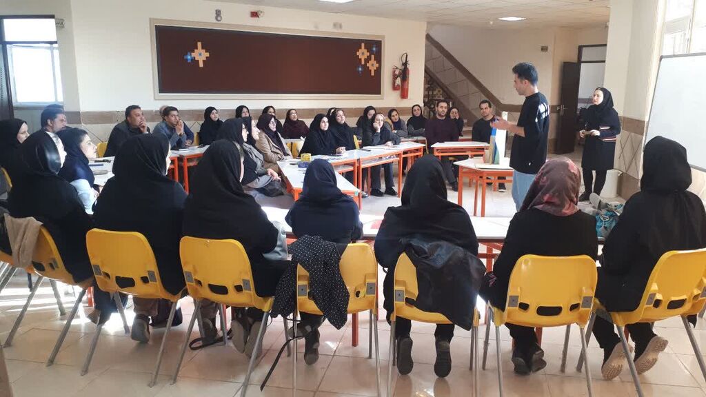 پاپآپ به کانون کرمانشاه آمد