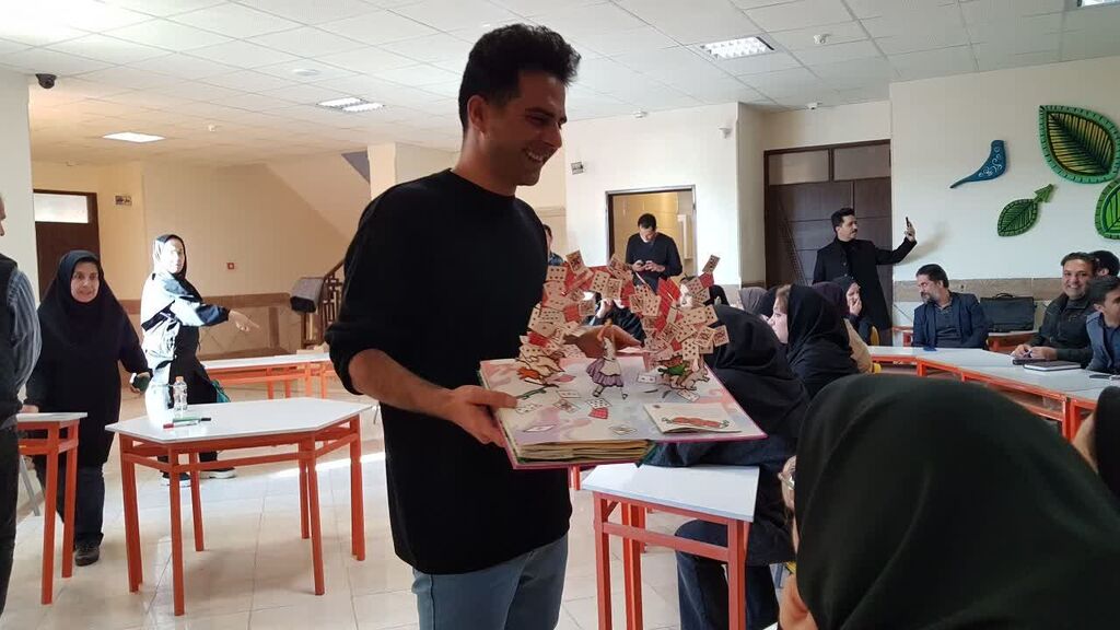 پاپآپ به کانون کرمانشاه آمد