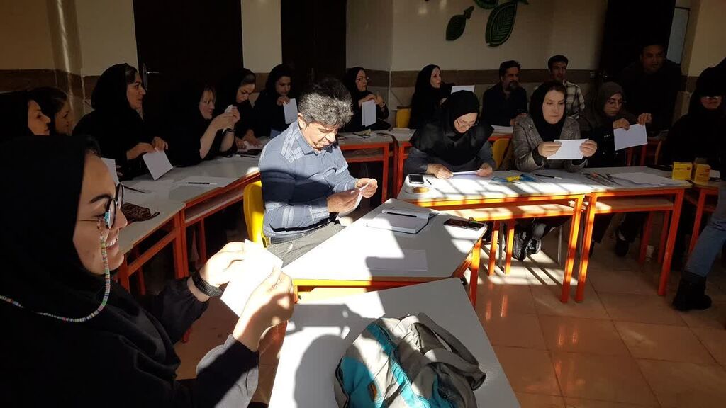 پاپآپ به کانون کرمانشاه آمد