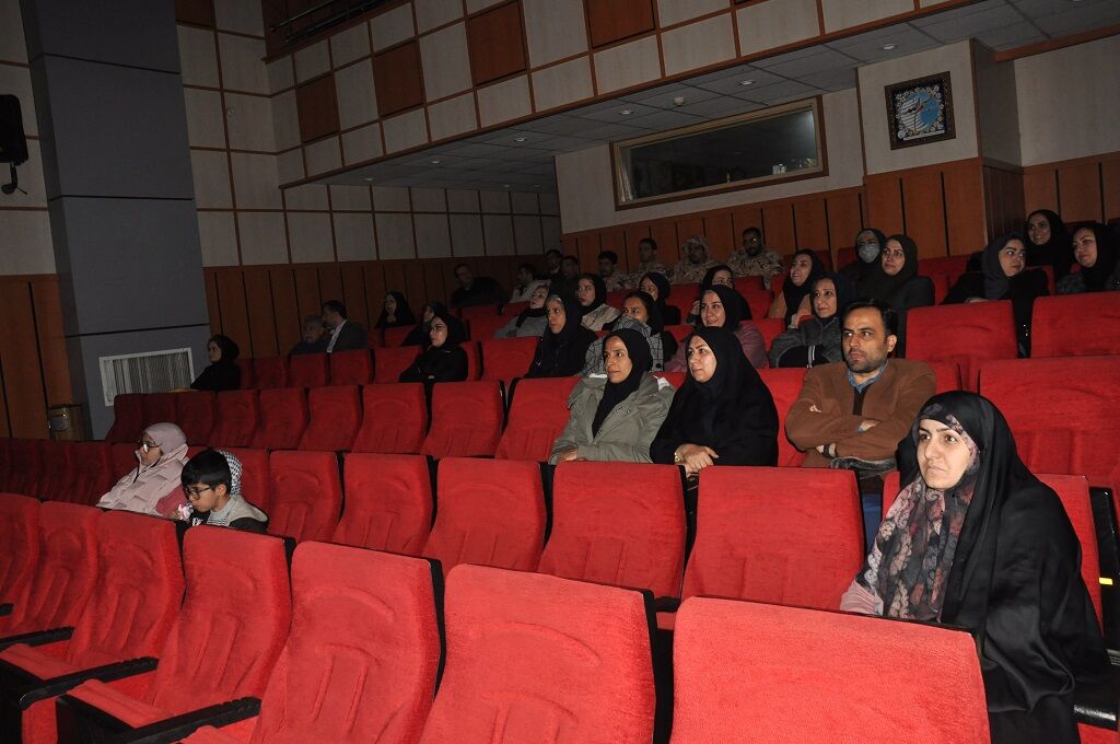 اکران اختصاصی «باغ کیانوش» در البرز