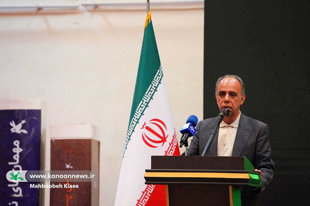 قصهگویان، نگهبانان زبان فارسی هستند قصهگویان، نگهبانان زبان فارسی هستند