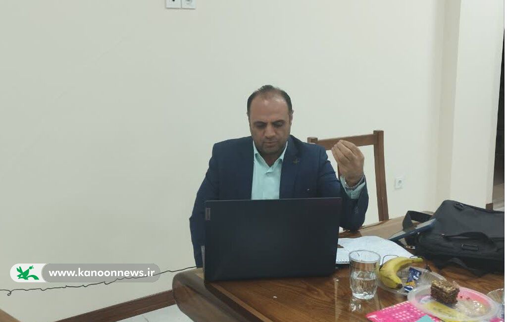 اولین نشست مجازی دوره تربیت عاطفی در سراسر کشور برگزار شد