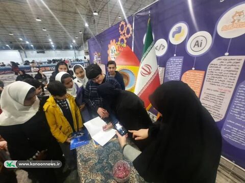 استقبال گسترده از فعالیت های علمی کانون در نمایشگاه نوفن فست تبریز