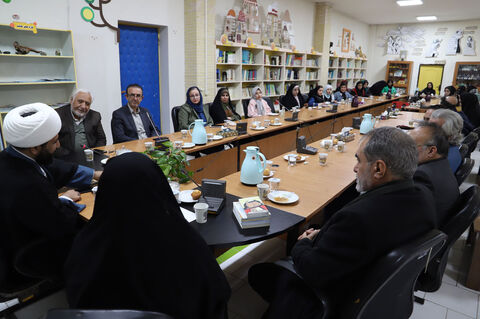 آثار تالیفی امام جمعه بخش ارشق شهرستان مشگین‌شهر در کانون اردبیل معرفی شد