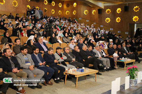 آیین پایانی رویداد شعرخوانی «بیز هامیمیز ایرانلی‌ییق» در اردبیل