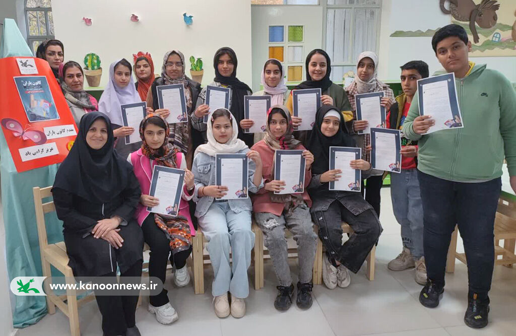 کانون یاران مهریز احکام کانونیاران کانون شهرستان مهریز اعطا شد