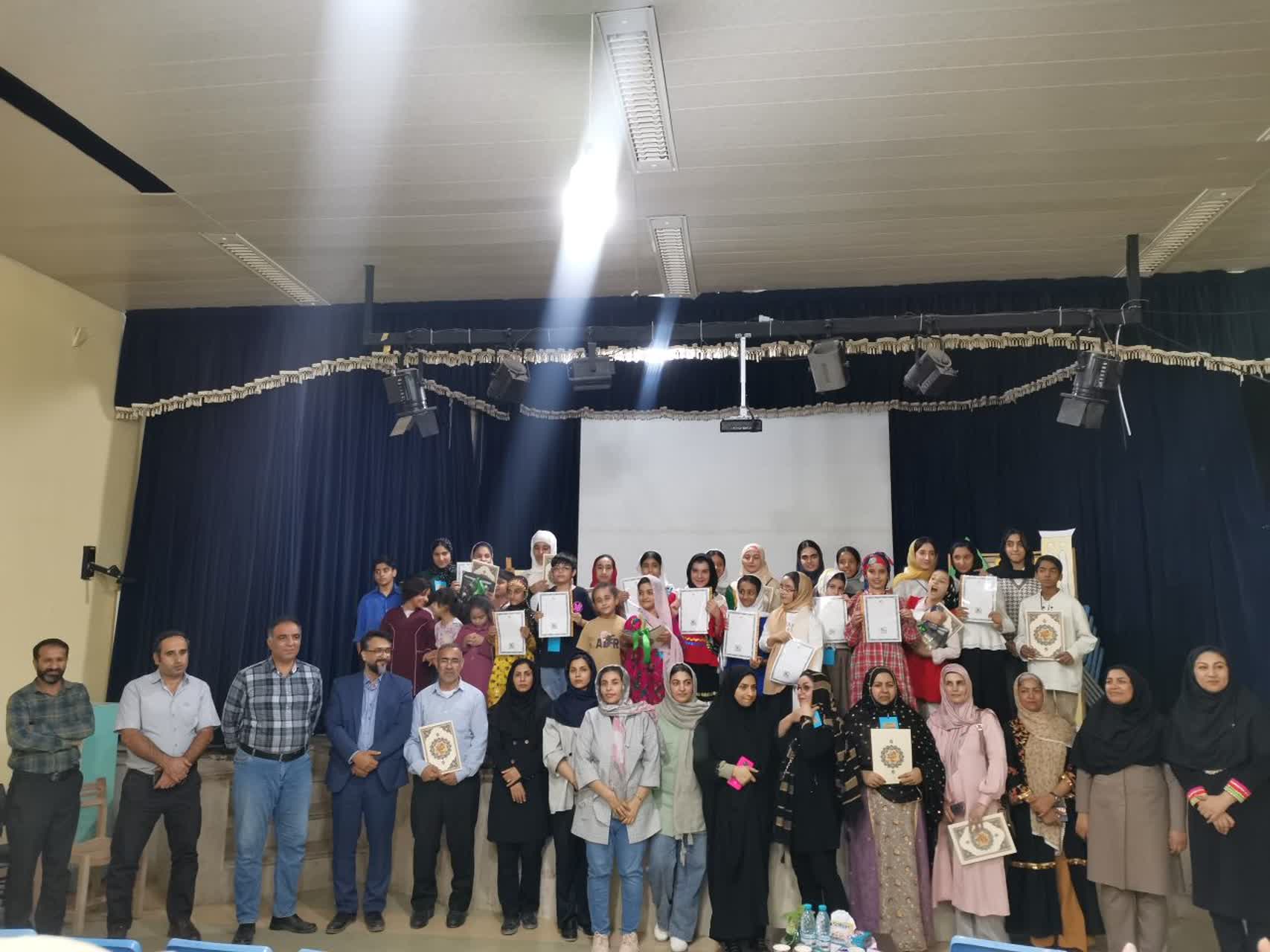 معرفی برگزیدگان مرحله کتابخانهای بیست و ششمین جشنواره بینالمللی قصهگویی مرکز گلشهر