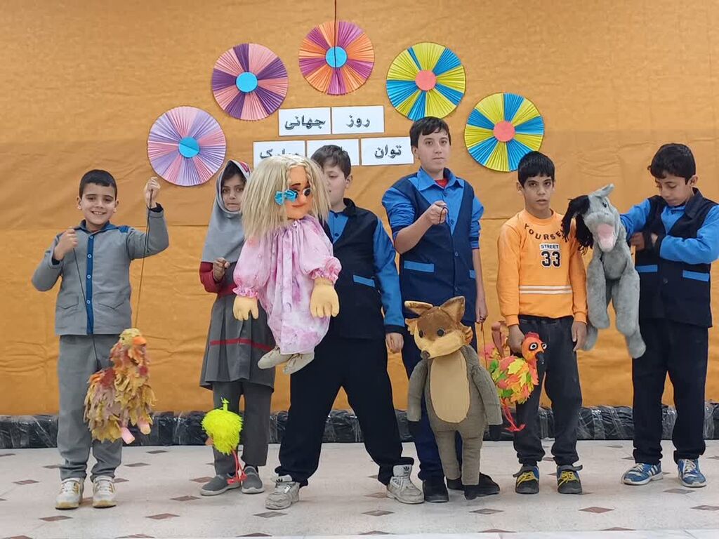 فراگیر کانون همدان همراه و همدل با کودکان و نوجوانان معلول