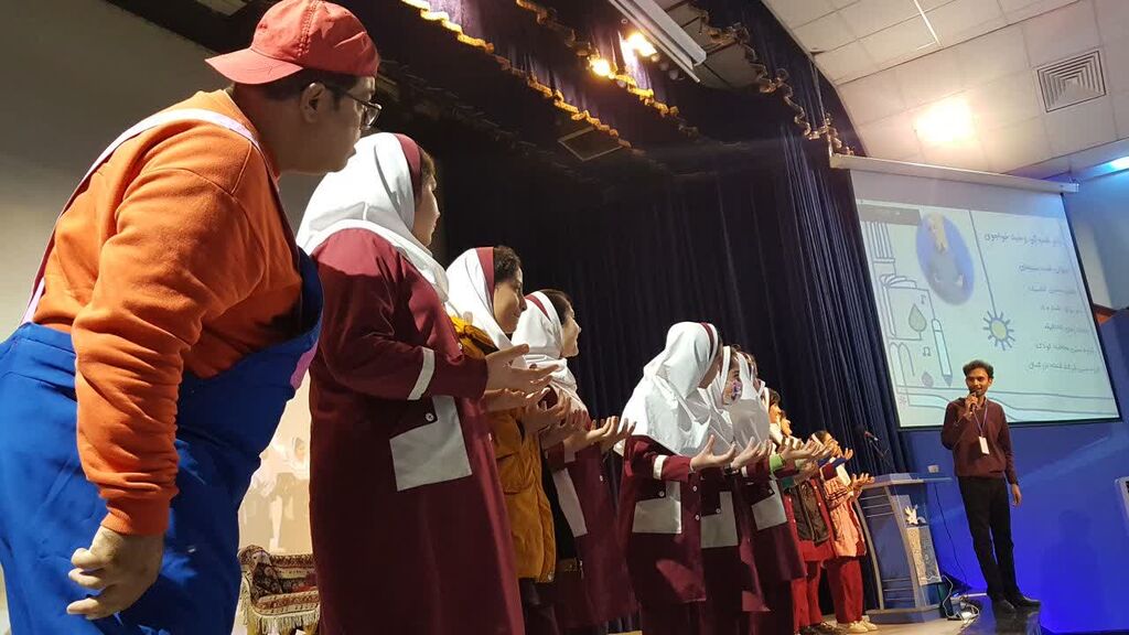 آیین آغاز بهکار جشنواره استانی قصهگویی در کانون کرمانشاه