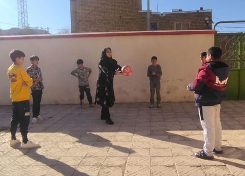 برگزاری کارگاه های «حال خوش زندگی» در راستای اجرای طرح یاریگران زندگی در مراکز کانون پرورش فکری کودکان و نوجوانان استان آذربایجان غربی در فصل پاییز