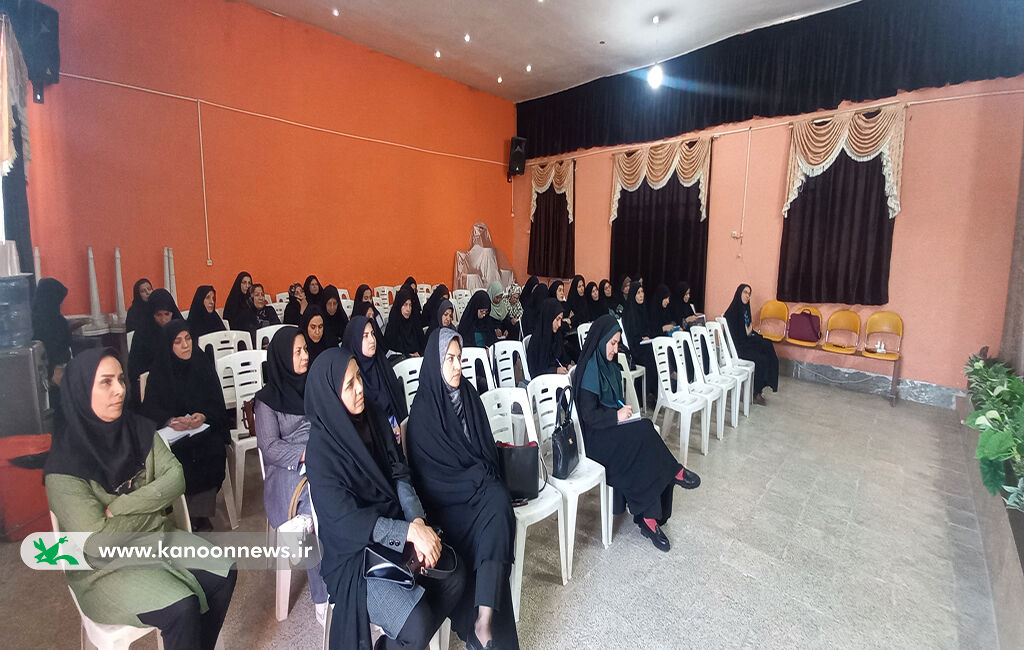 کارگاه آموزشی قصه و هنرهای نمایشی برگزار شد