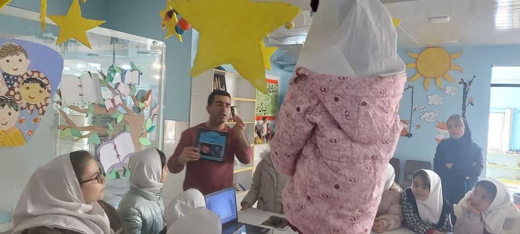 ویژه برنامه "بارش شهابی جوزائی" در مراکز پیرانشهر و خوی