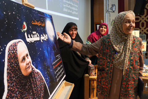 مریم نشیبا پیشکسوت قصه‌گویی و راوی برنامه رادیویی شب به خیر کوچولو