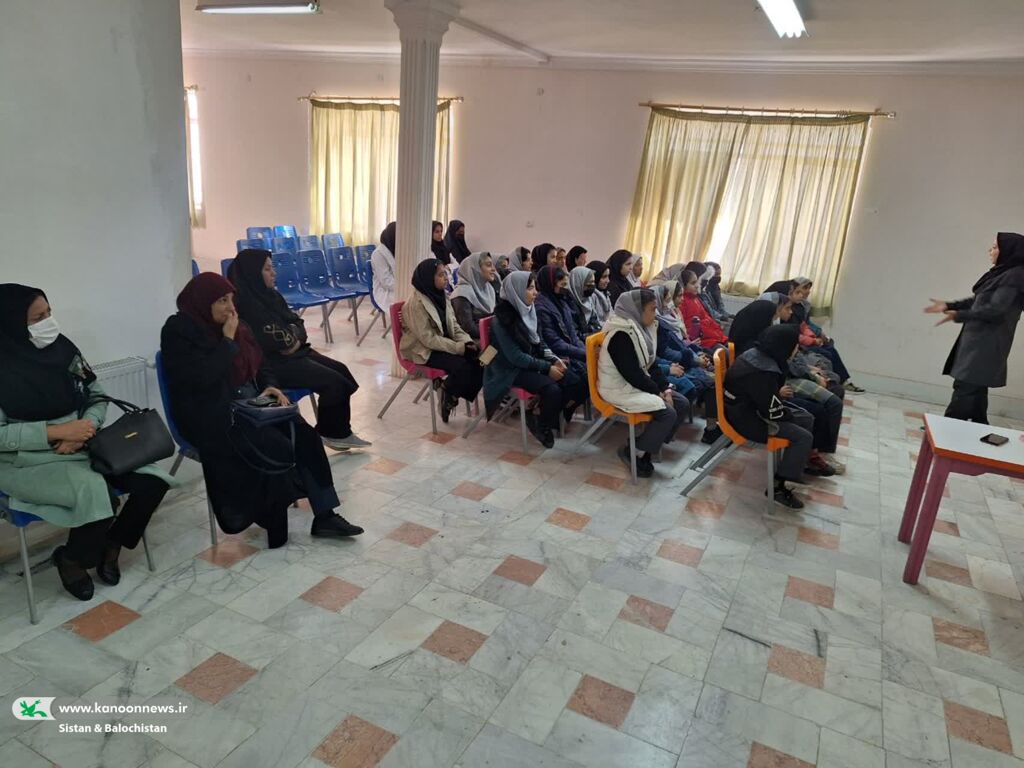 اجرای مرحلهی کتابخانهای جشنوارهی قصه گویی در سیستان و بلوچستان