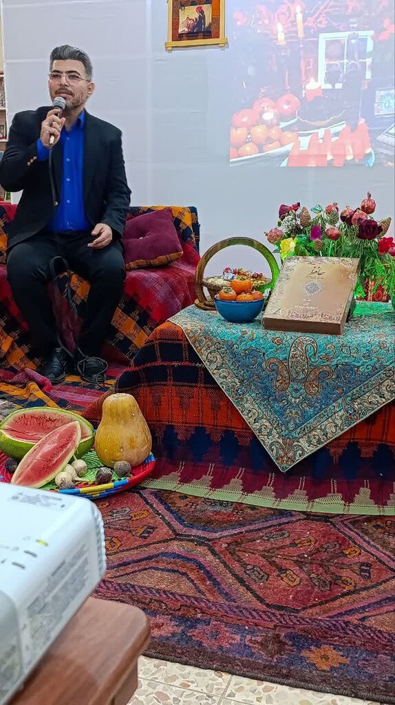 جشن شب یلدا درمرکز دهلران برگزارشد