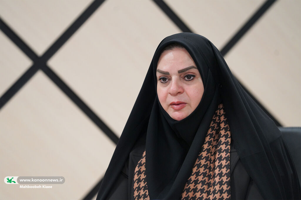 نشست مسئولان کمیتههای بیستوششمین جشنواره بینالمللی قصهگویی کانون ثبتنام ۳۲هزار نفر در سایت جشنواره قصهگویی کانون