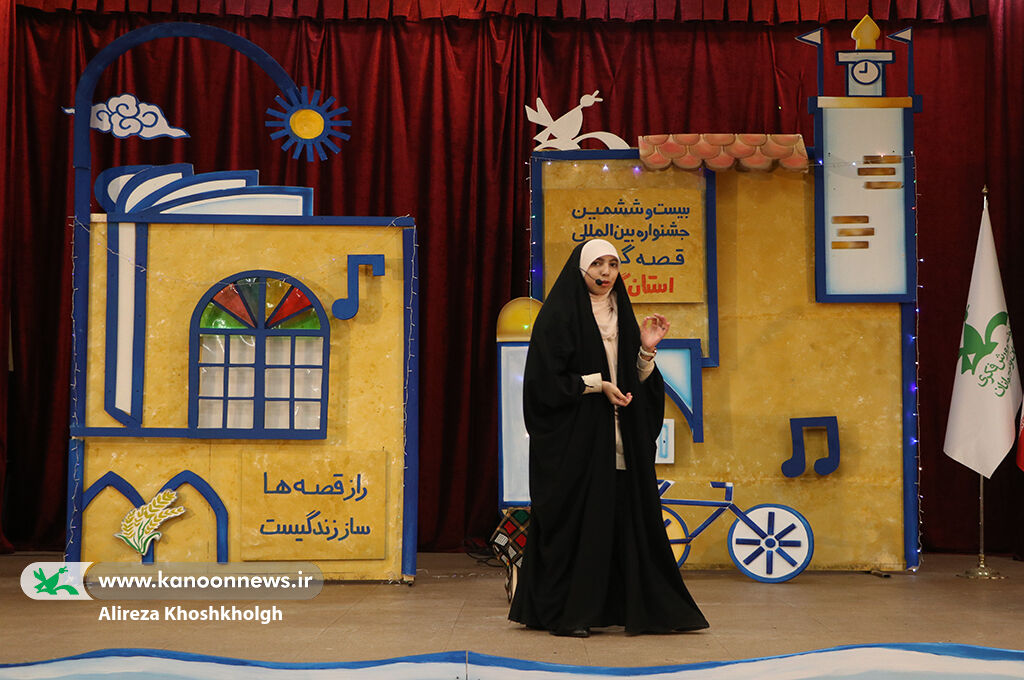 سیزده هنرمند  قصهگو از گنجینههای سرزمین مادری رونماییکردند