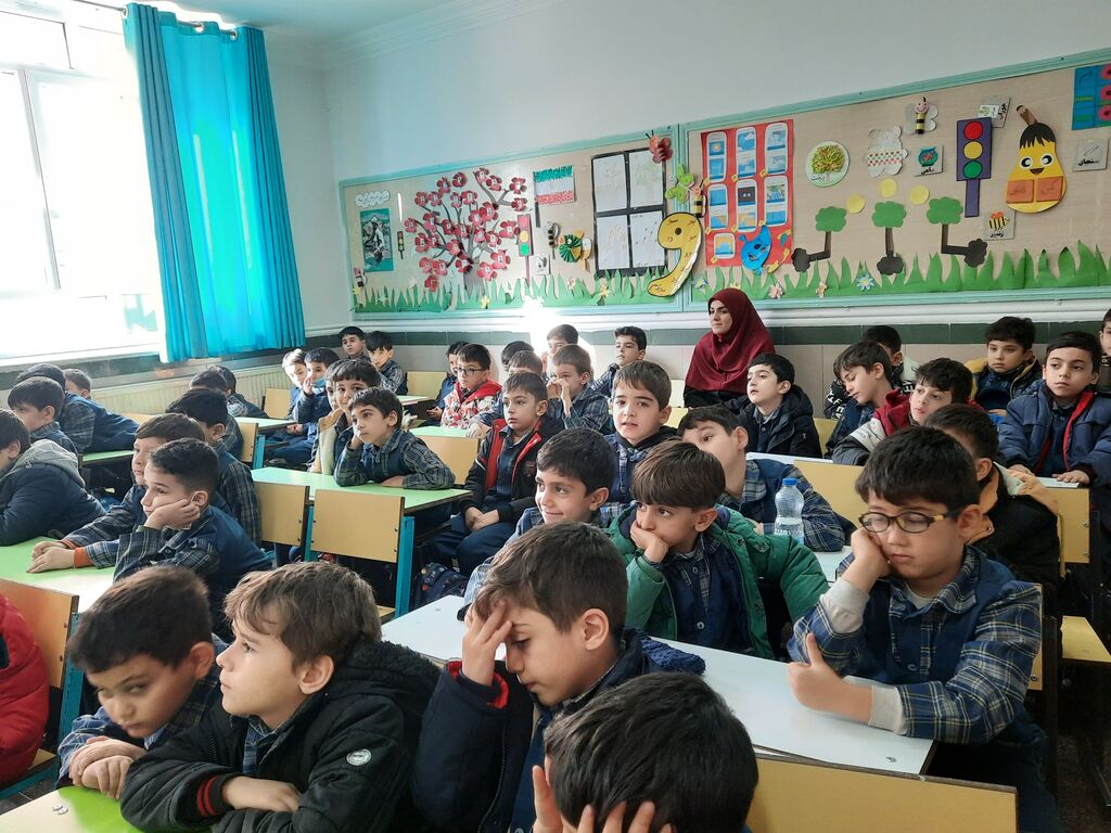 صدای پای قصه گو ها در مدارس ارومیه