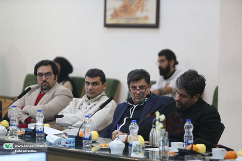نشست هماندیشی نخبگان عرصه موسیقی کودک و نوجوان و سرود در کانون