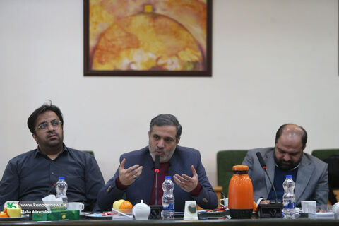 نشست هماندیشی نخبگان عرصه موسیقی کودک و نوجوان و سرود در کانون