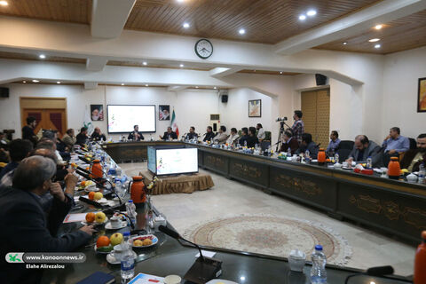 نشست هماندیشی نخبگان عرصه موسیقی کودک و نوجوان و سرود در کانون