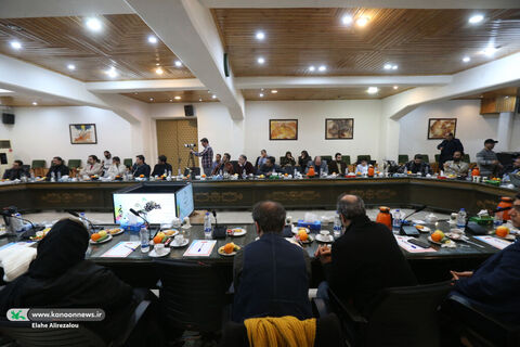 نشست هماندیشی نخبگان عرصه موسیقی کودک و نوجوان و سرود در کانون
