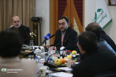 نشست هماندیشی نخبگان عرصه موسیقی کودک و نوجوان و سرود در کانون