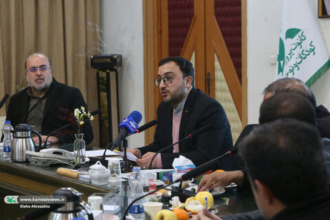 نشست هماندیشی نخبگان عرصه موسیقی کودک و نوجوان و سرود در کانون