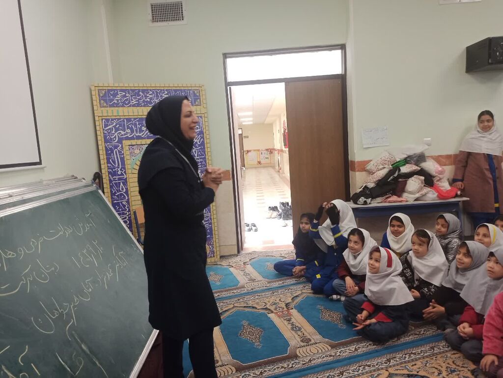 اعزام قصهگو به بیمارستانها، مدارس و مناطق کمبرخودار