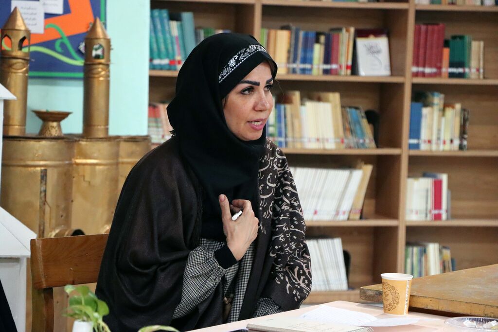 برگزاری نشست هماندیشی سرود و نمایش کانون استان تهران