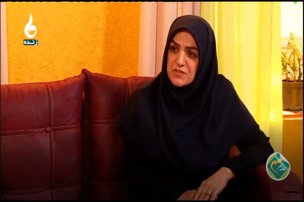 کارشناسمسوول فرهنگی کانون گیلان در برنامه زنده تلویزیونی خانه مهر کارشناسمسوول فرهنگی کانون گیلان در برنامه «خانه مهر» شبکه استانی باران