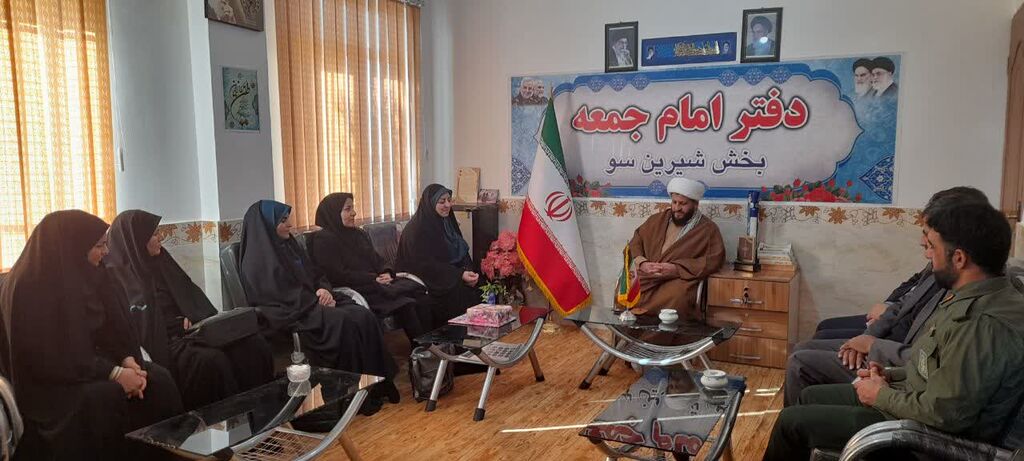 سلاله ها شهر شیرینسو قطب نقاشیهای خلاق کودکان و نوجوانان استان است