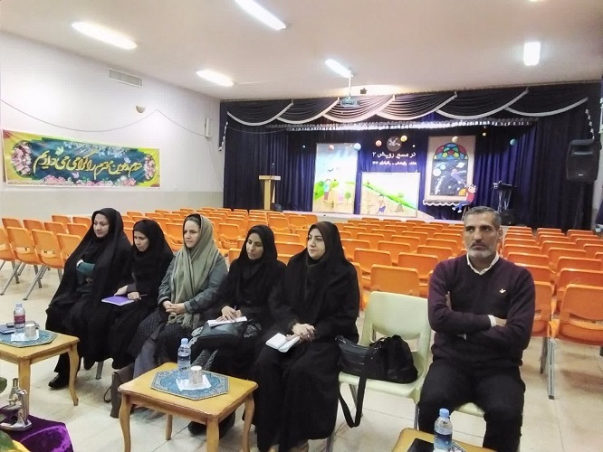 نشست قطب ۱ شورای فرهنگی کانون استان اصفهان برگزار شد