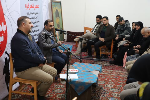 گزارش تصویری برگزاری عصر شعر استانی غزه به همت کانون استان قزوین