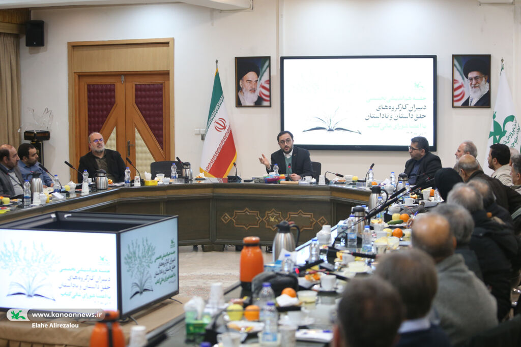 کانون به عنوان سرمایهگذار حق انتخاب اثر دارد/ دستمزد نویسندگان کتابها را افرایش میدهیم