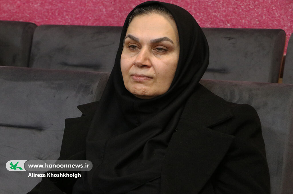 نوجوانان گیلانی کتاب باغ کیانوش را نقد کردند