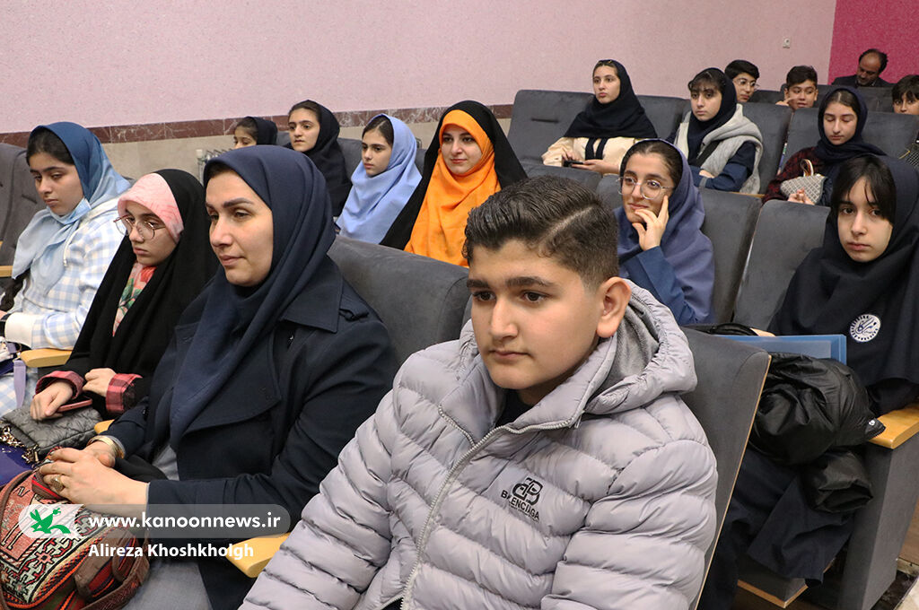 دو پنجره رو به «باغ کیانوش» گشودهشد