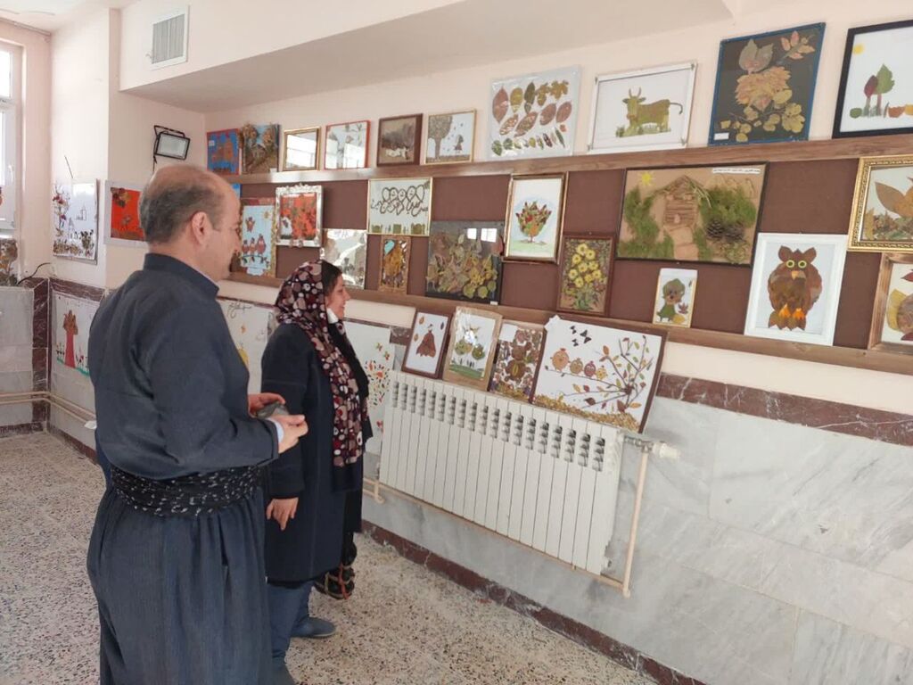 بازگشایی نمایشگاه برگها با همکاری مرکز پاوه