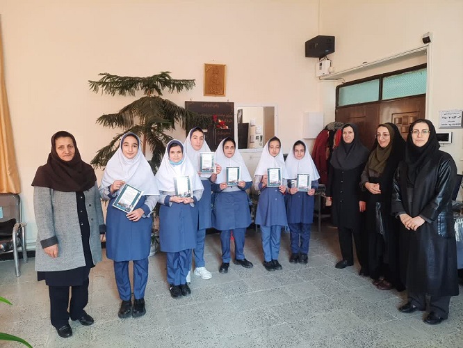 کانونیاران مراکز فرهنگی هنری کانون در استان اصفهان، احکام خود را دریافت کردند