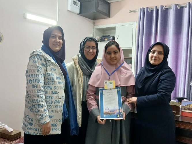 کانونیاران مراکز فرهنگی هنری کانون در استان اصفهان، احکام خود را دریافت کردند