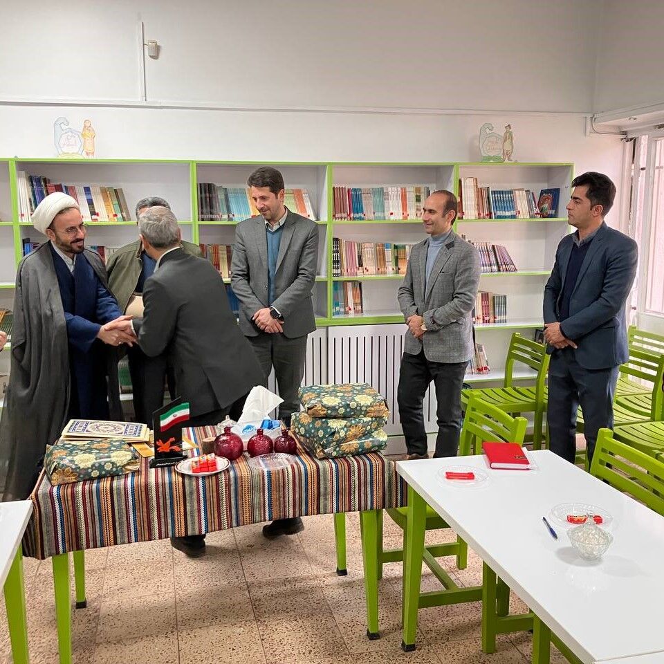 نشست مدیران اعضای طرح کانون یاران در استان