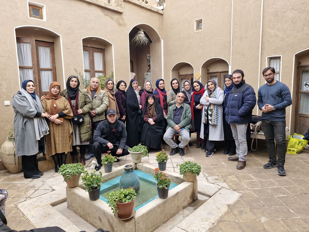 کاشان سفر فرهنگی برگزیدگان جشنواره قصهگویی استان تهران به کاشان