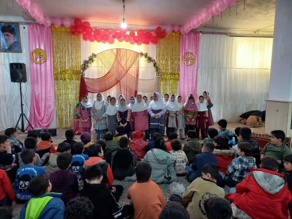 رنگو بوی برنامههای کودک، ایمان و تربیت دینی در مراکز کانون کرمانشاه
