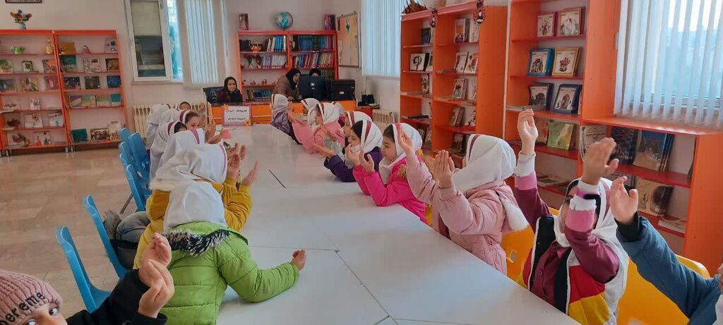 رنگو بوی برنامههای کودک، ایمان و تربیت دینی در مراکز کانون کرمانشاه