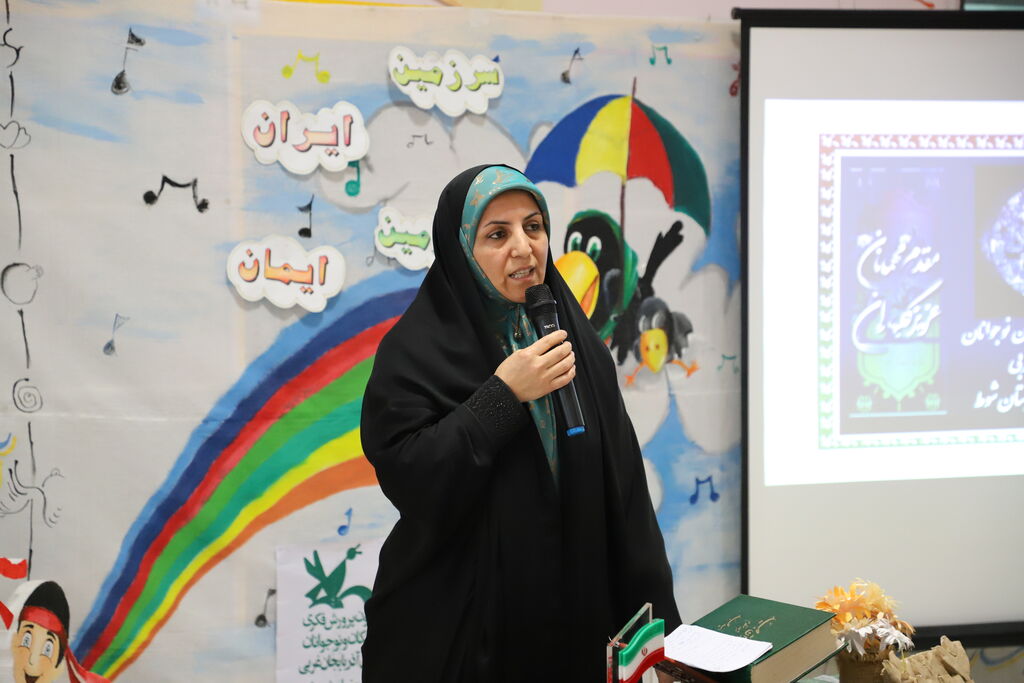 از عضو پژوهشگر برگزیده کشوری تجلیل شد