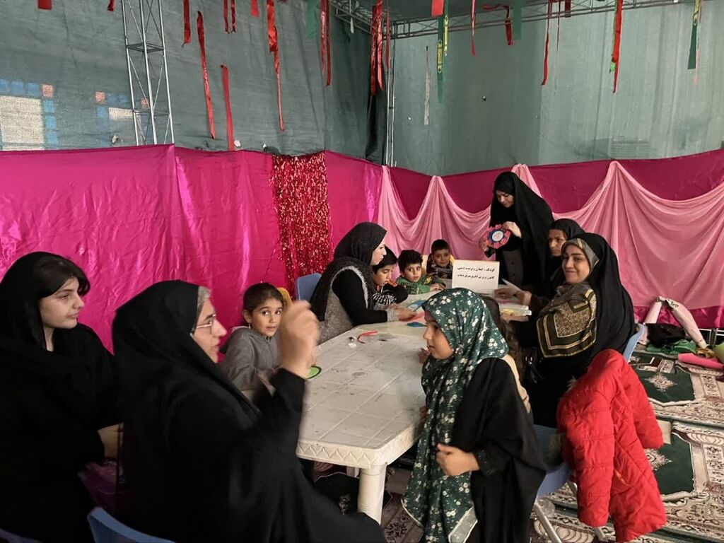 کارگاه تربیت دینی برای والدین مرکز سرپلذهاب در بقعه احمدابن اسحاق