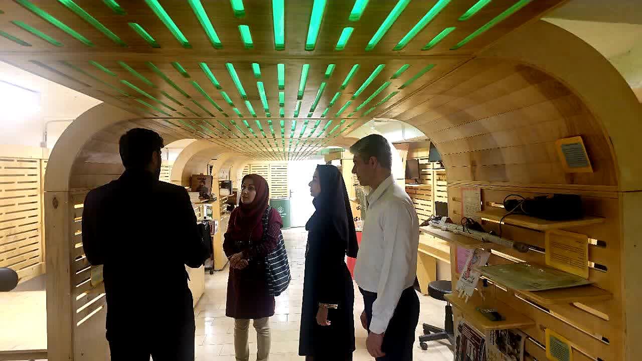 دیدار و گفتگو رابط علمی کانون هرمزگان با مسئول فناوری پارک استان/راه اندازی کانون علوم و فناوریهای نوین ایران(کافنا) در هرمزگان