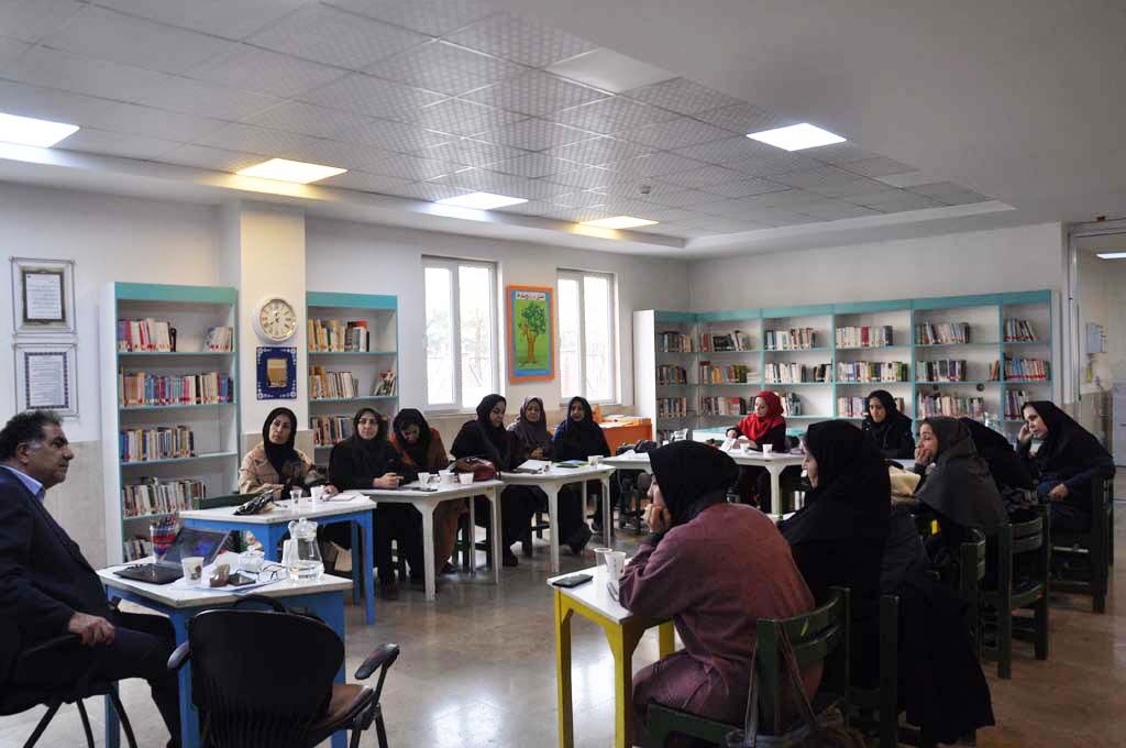 دوره آموزشی «جذب و ارتباط موثر با اعضا» در کانون البرز برگزار شد