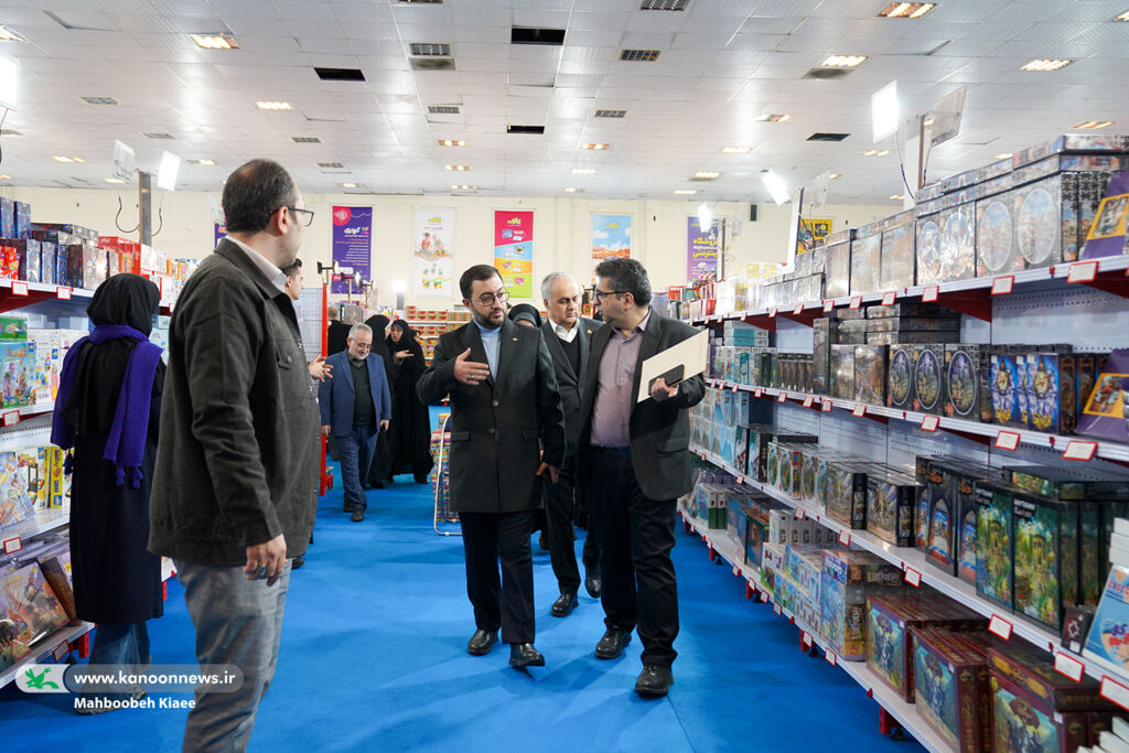 آیین گشایش نهمین جشنواره ملی اسباببازی کانون مدیرعامل کانون: جشنواره اسباببازی را باید به استانها ببریم