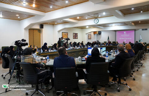 نشست «بازی، اسباببازی و استحکام خانواده» در جشنواره اسباببازی